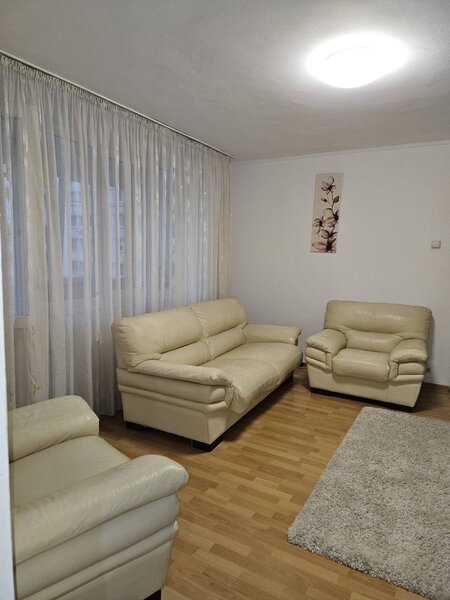 Masina de Paine (Obor), 3 min. metrou, apartament 3 camere.