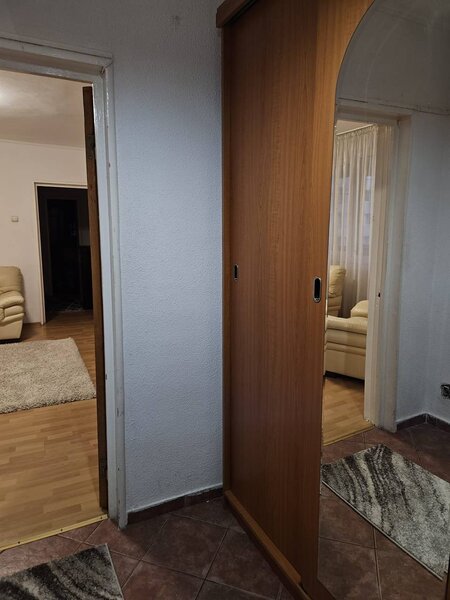 Masina de Paine (Obor), 3 min. metrou, apartament 3 camere.